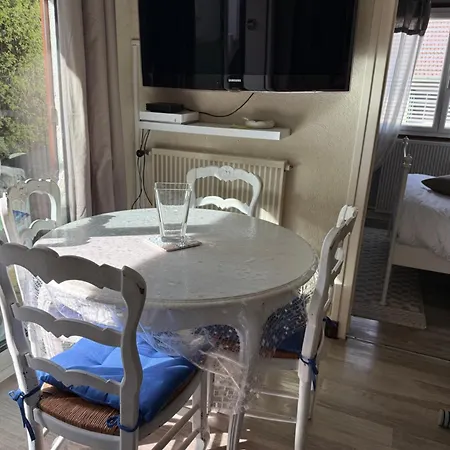 Du Cote De Chez Daire
